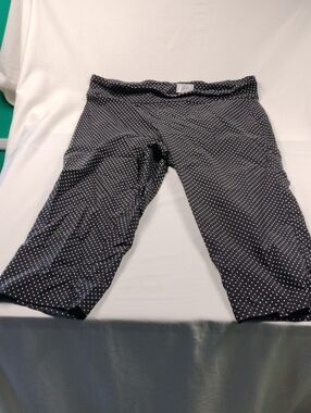 Just be Black Polka Dot Capris Size 2X